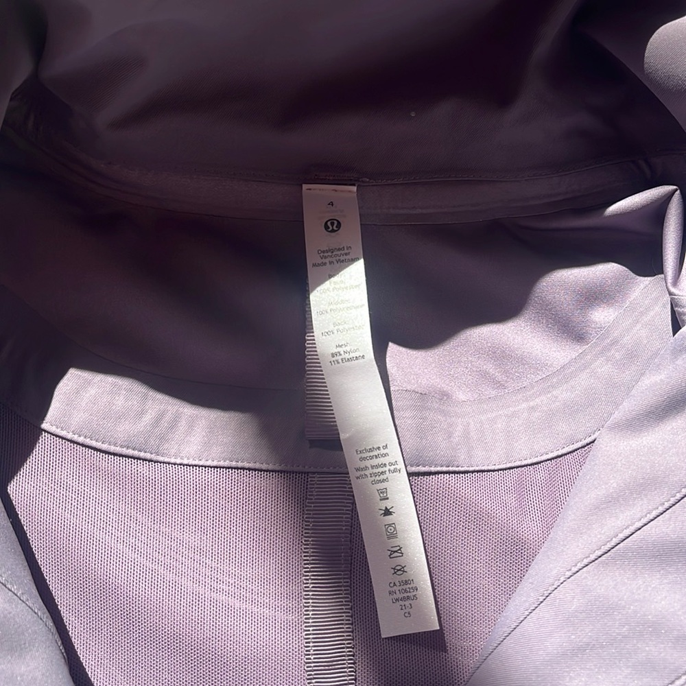 Lululemon StretchSeal Relaxed-Fit Long Rain Jacket